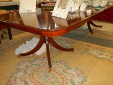 A Victorian mahogany extending dining table with one leaf (10 ft when extended) COLLECT ONLY.