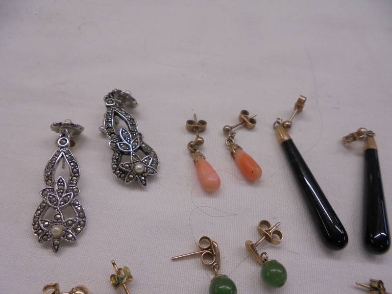 Six pair of 9ct gold earrings (coral/pearl etc.,) and a pair of marcasite earrings. - Image 2 of 3