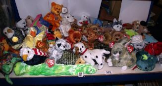A good lot of TY Beanie Babies