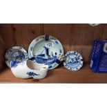 4 pieces of Delft blue and white pottery