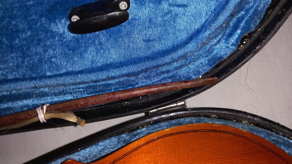 A copy of a Stradivarius violin in case - Image 5 of 5