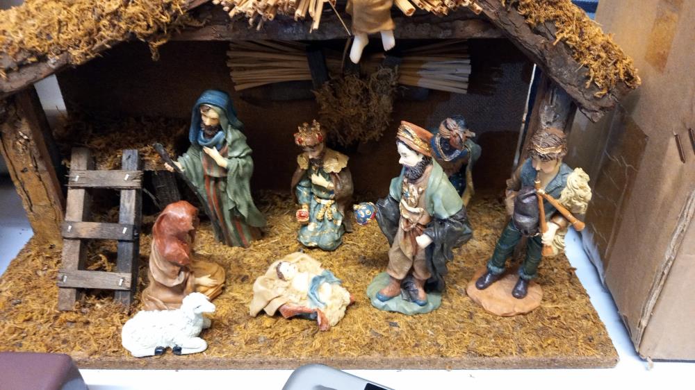 A boxed nativity set and box of Christmas lights (donkey in nativity is a/f) - Image 2 of 3