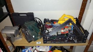 A belt sander, vice & other tools & accessories COLLECT ONLY