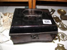 An early 20c vintage tin/sandwich/deed box