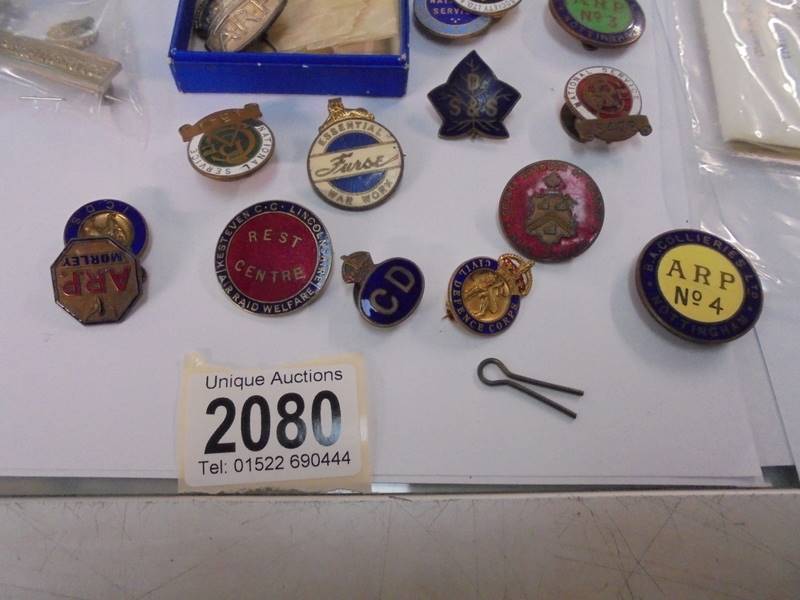 A collection of ARP badges (some with documentation). - Image 6 of 6