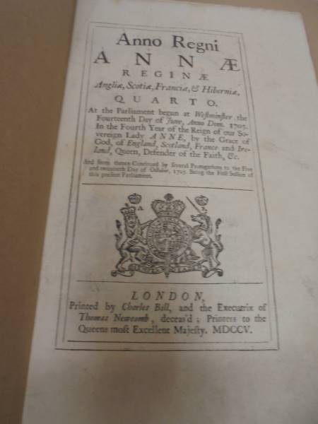 A collection of parliamentary and legal bill including late 17th and early 18th century examples. - Image 5 of 7