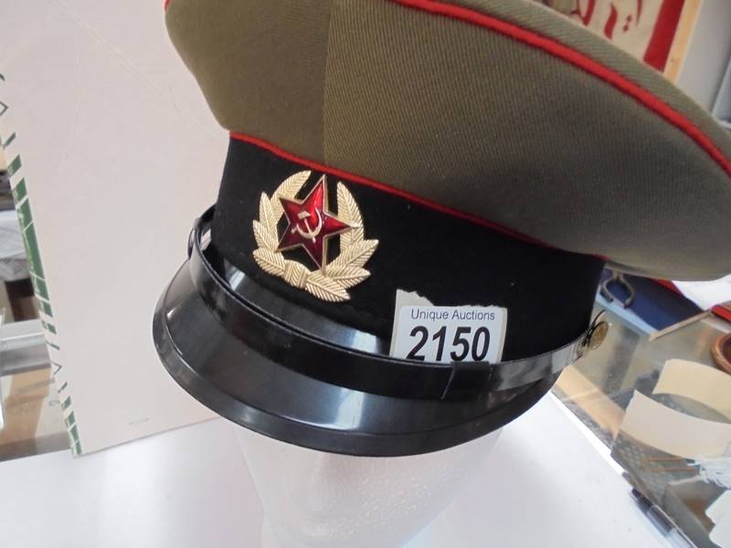 A Russian officers cap. - Image 2 of 3