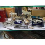 A mixed lot of silver plate including rose bowls.