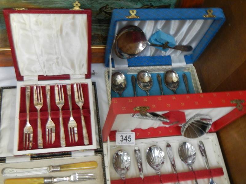 A quantity of cased cutlery sets. - Image 2 of 4