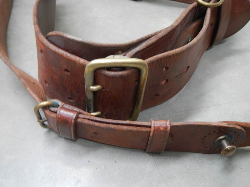 A good old army belt. - Image 2 of 9