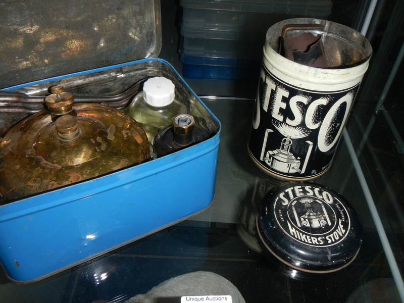 A Stesco Hikers Stove in original tin and another stove also in original tin. - Image 2 of 3