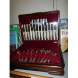 A good quality mahogany cased canteen of cutlery.