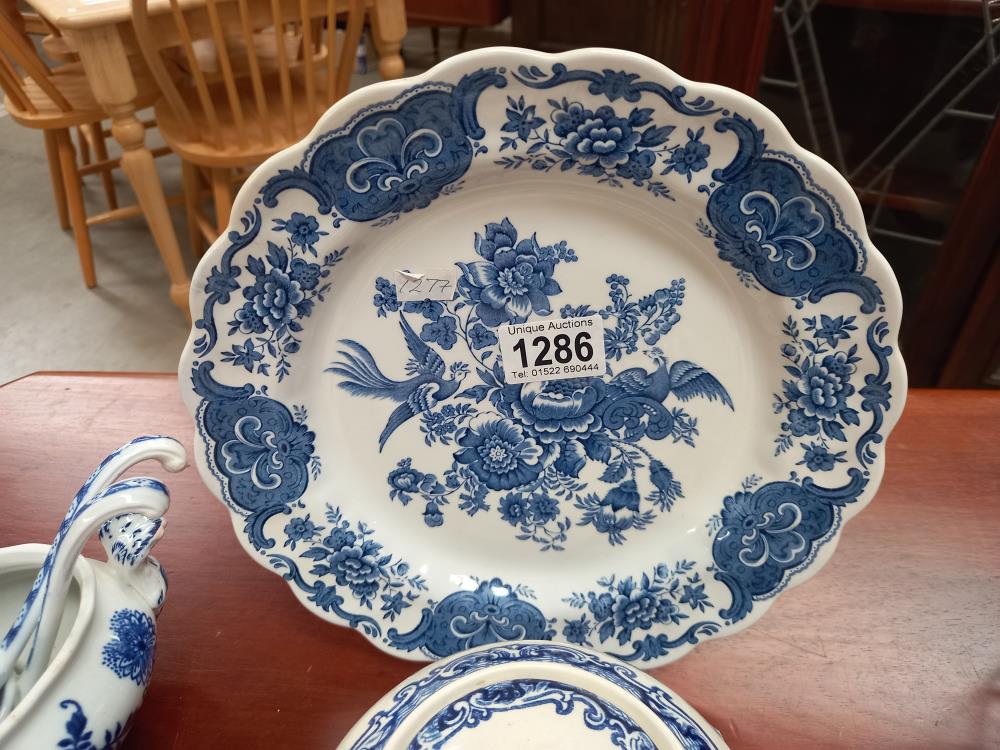 A quantity of blue & white including Delft tiles, Japanese cup & saucer & other china COLLECT ONLY. - Image 5 of 5