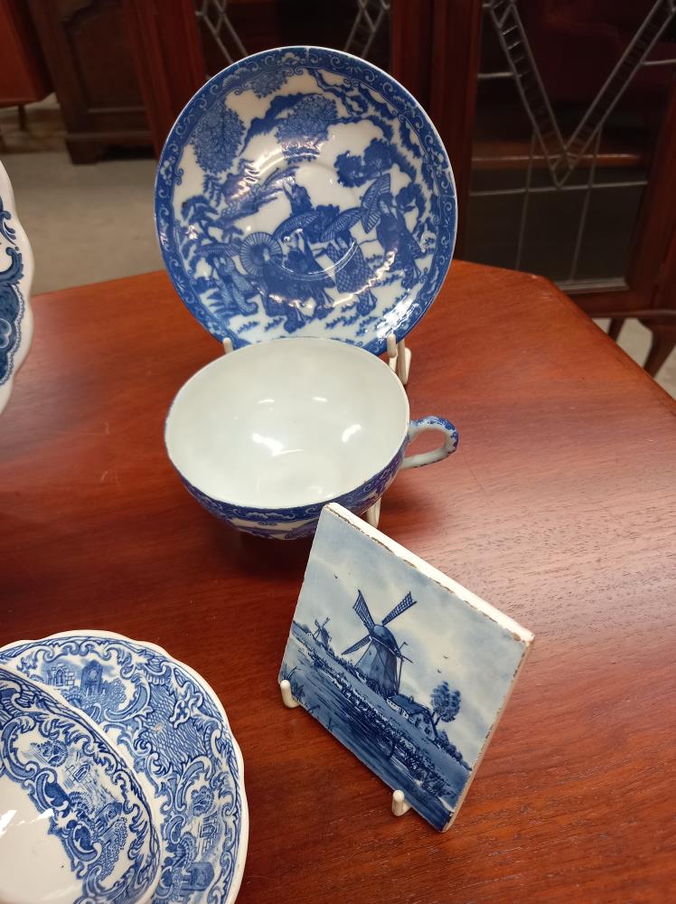 A quantity of blue & white including Delft tiles, Japanese cup & saucer & other china COLLECT ONLY. - Image 4 of 5
