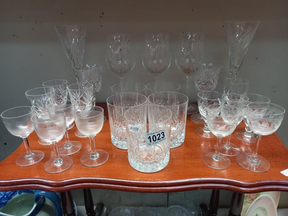A good lot of crystal & other drinking glasses - Image 4 of 6