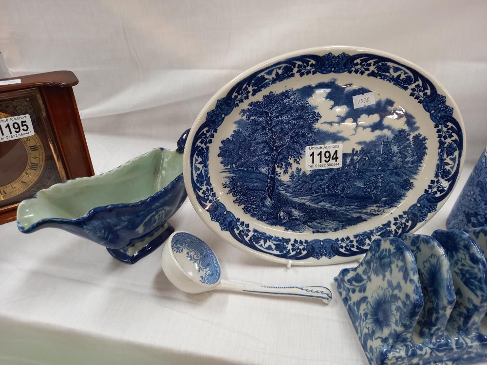 A blue & white ironstone toast rack & other pieces including gravy boat COLLECT ONLY - Image 2 of 3
