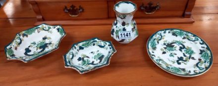 4 pieces of Mason's 'Chartreuse' pottery