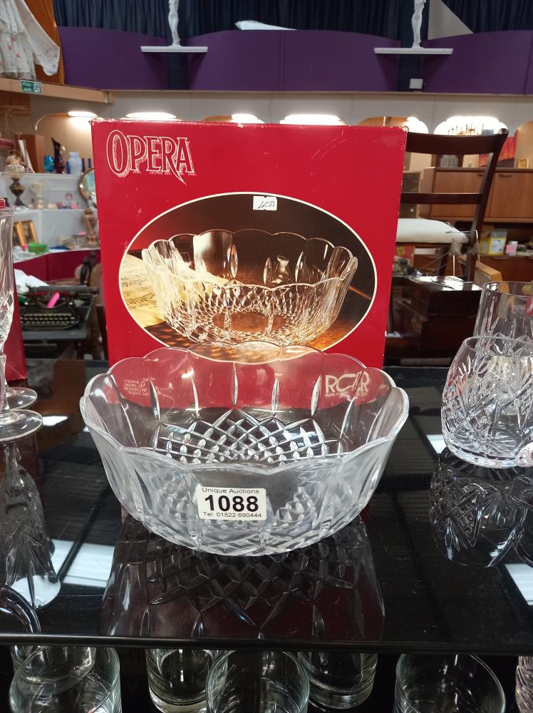 A boxed set of RCR crystal wine glasses, boxed RCR crystal fruit bowl, a good lot of other crystal - Image 3 of 7