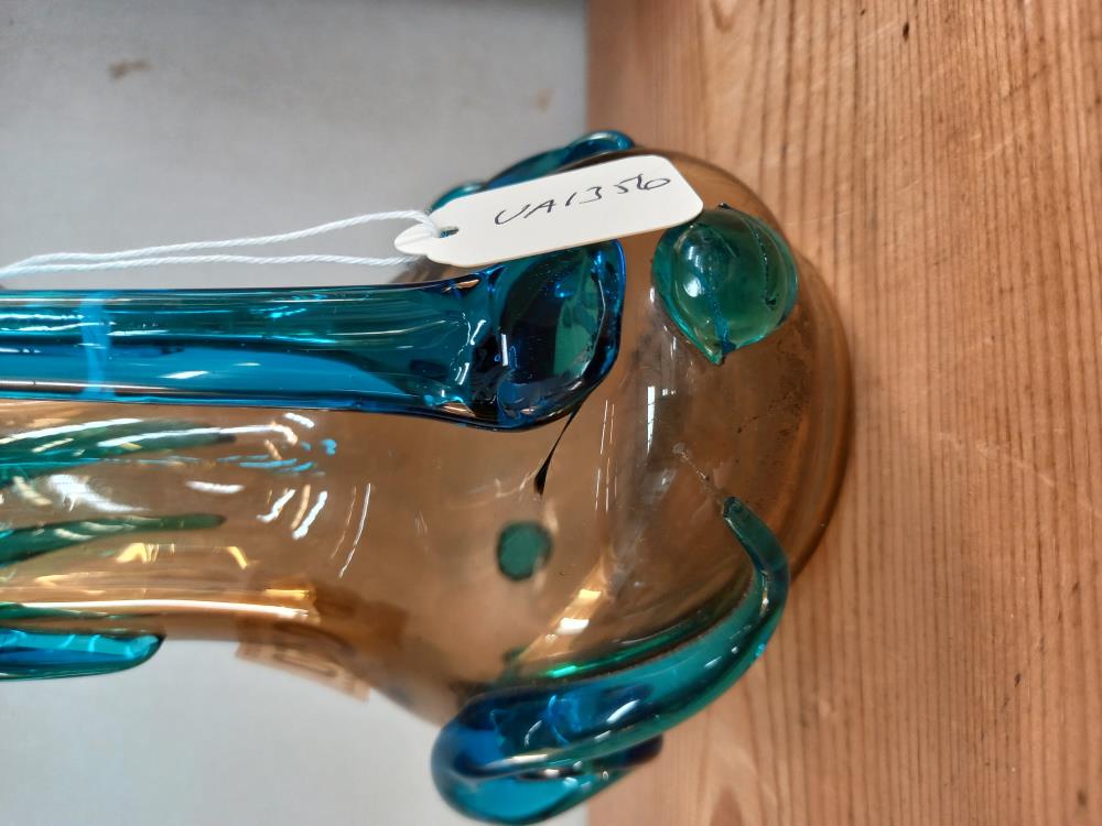 A late 19th/early 20th century, handblown glass wine jug, yellow ground with cobalt blue handle - Image 6 of 6