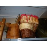 A mixed lot of basket ware. COLLECT ONLY.