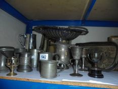 A mixed lot of silver plate items.
