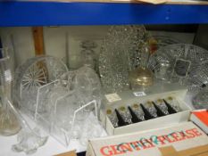 A large lot of good 20th century glass ware. COLLECT ONLY.