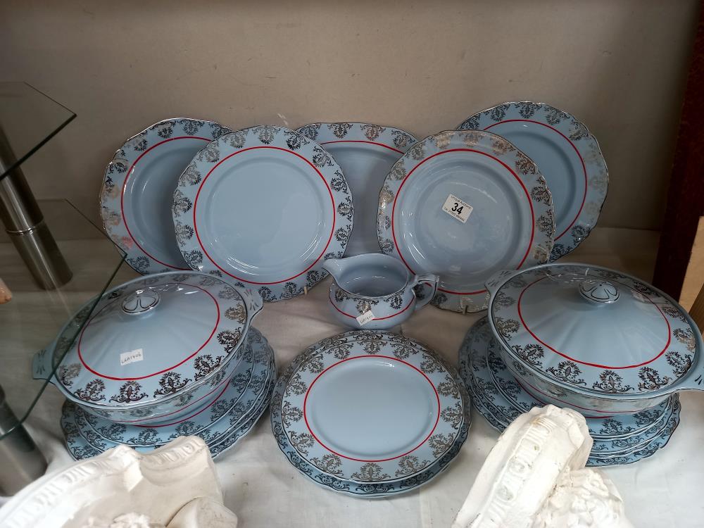 An Alfred Meakin Harmony Venetian blue dinner service COLLECT ONLY