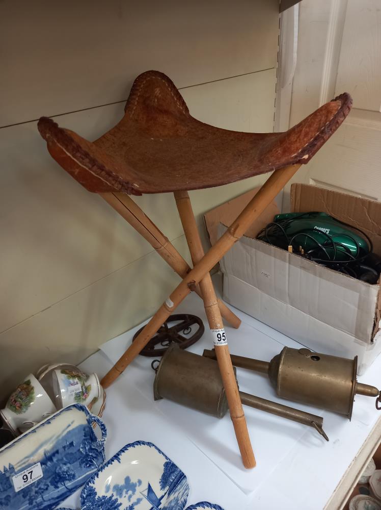 A vintage tripod folding stool COLLECT ONLY - Image 2 of 2