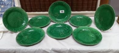 8 Wedgwood cabbage plates