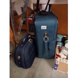 A suitcase & hard case holdall COLLECT ONLY