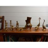 A selection of /brass ornaments, animals, flowers etc collect only