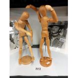 2 artists wooden flexible figures