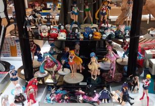 A quantity of anime figures etc