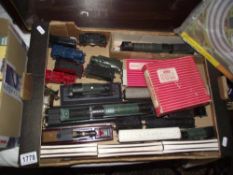 A quantity of '00' gauge railway engines and coaches etc including static models