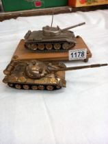 2 cast metal models of tanks, no visible makers marks