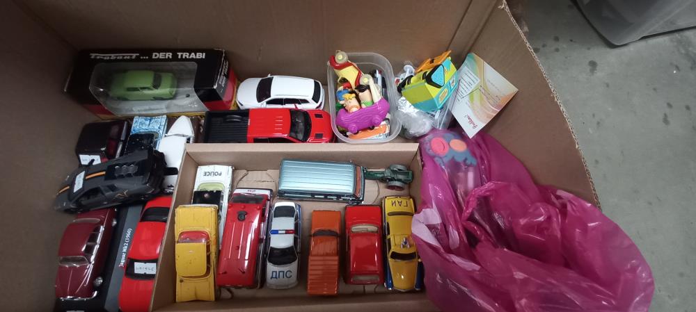 A box of mixed diecast including Corgi etc - Image 3 of 4