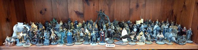 A good collection of metal Lord of the Rings miniature figures