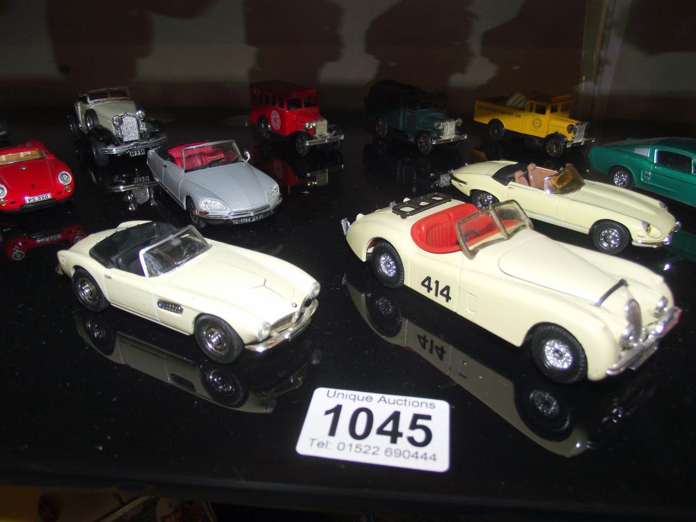 A quantity of mixed diecast including road signature, Matchbox, Dinky etc