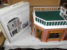 A corner shop and boxed part 2 first floor and roof COLLECT ONLY