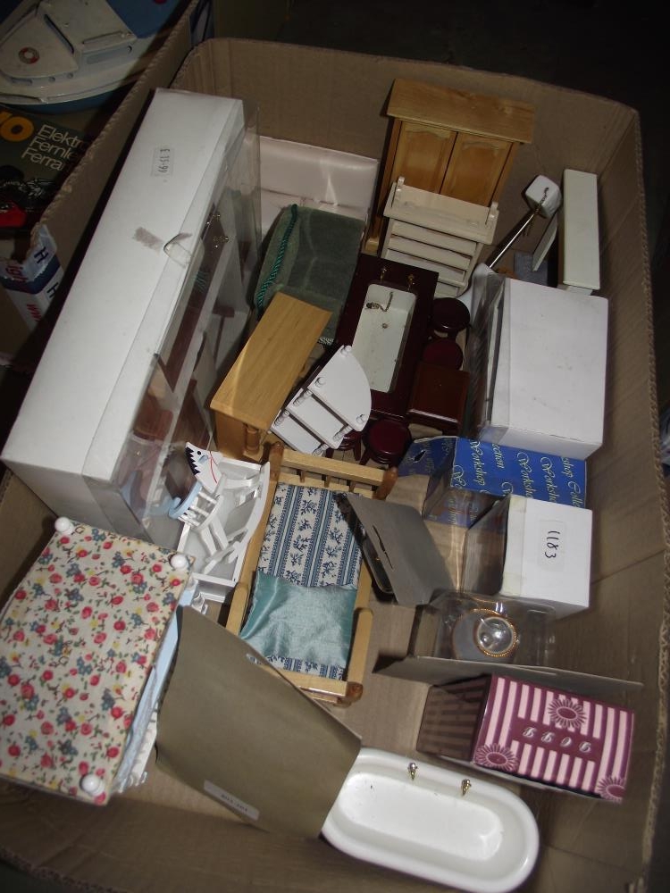 2 boxes of dolls house furniture - Image 2 of 3