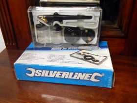 A new boxed Silverline Hobby Air brush kit.