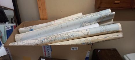 A quantity of rolled vintage RAC route maps of the UK. COLLECT ONLY