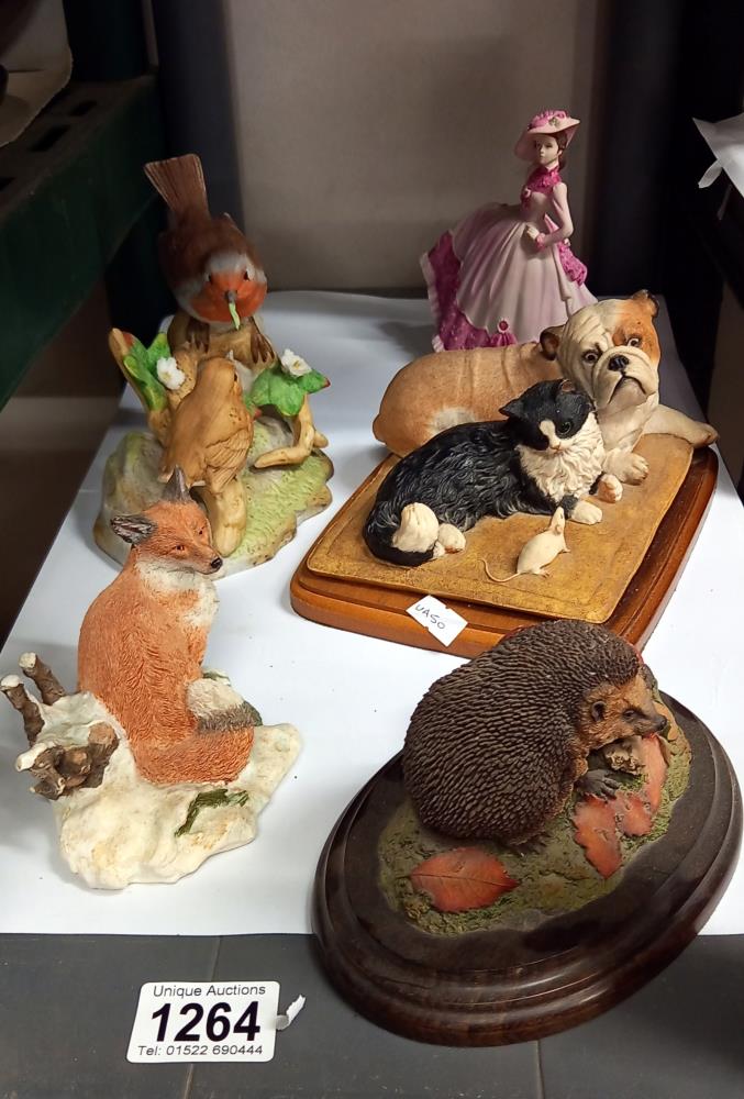 A mixed lot of animal figures including Coalport, Country Artists and Sherratt & Simpson COLLECT