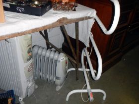 A Delonghi oil radiator with timer, 1 other heater & a towel rail COLLECT ONLY