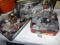 3 tins of vintage buttons COLLECT ONLY