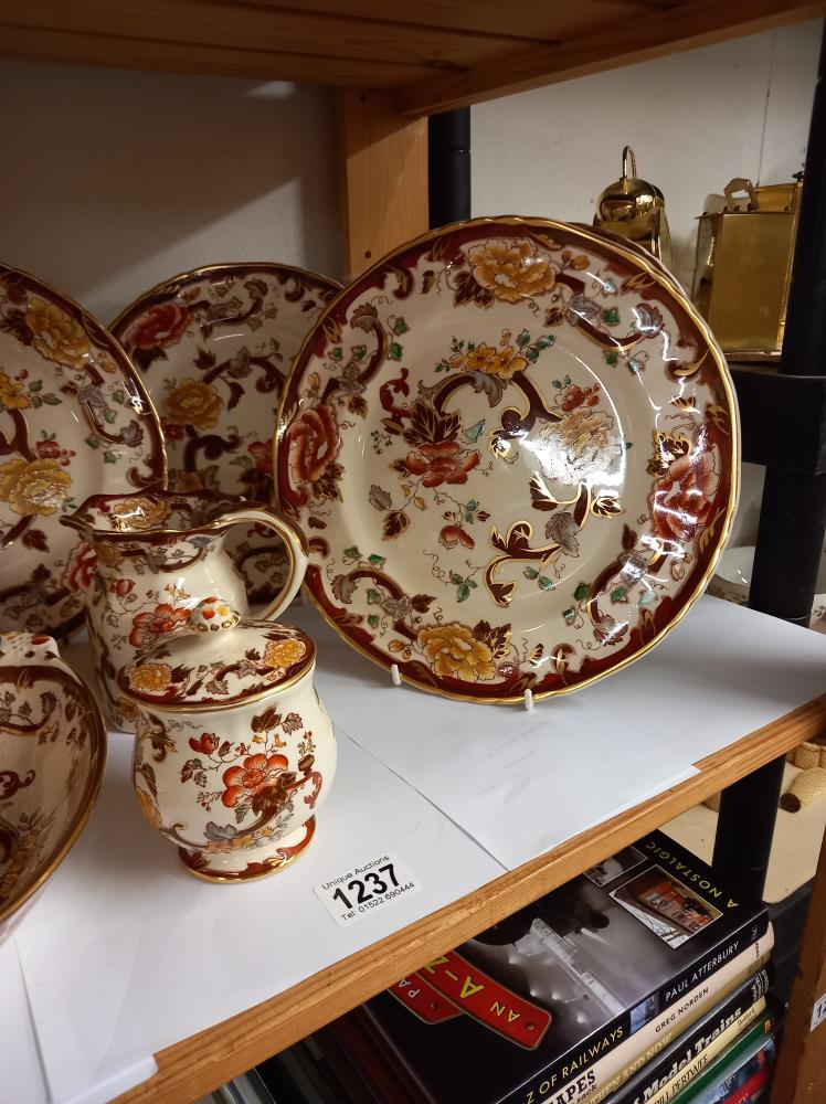 6 Mason Ironstone 'Brown Velvet' dinner plates and a jug, dish and lidded pot COLLECT ONLY - Image 3 of 3