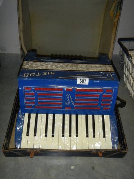 A Pietro piano accordian.