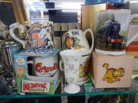 A quantity of commemorative and other mugs,