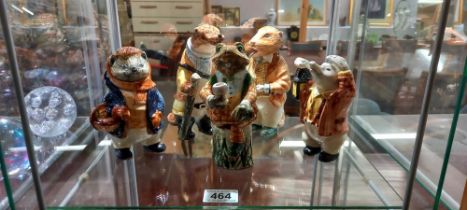 5 Rye Cinque Ports pottery animal figures including Hedgehog, Mole, Toad, Rat and Otter