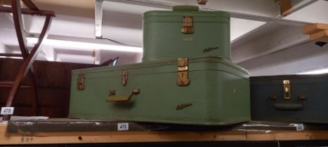 A Lady Baltimore vintage suitcase and vanity case COLLECT ONLY